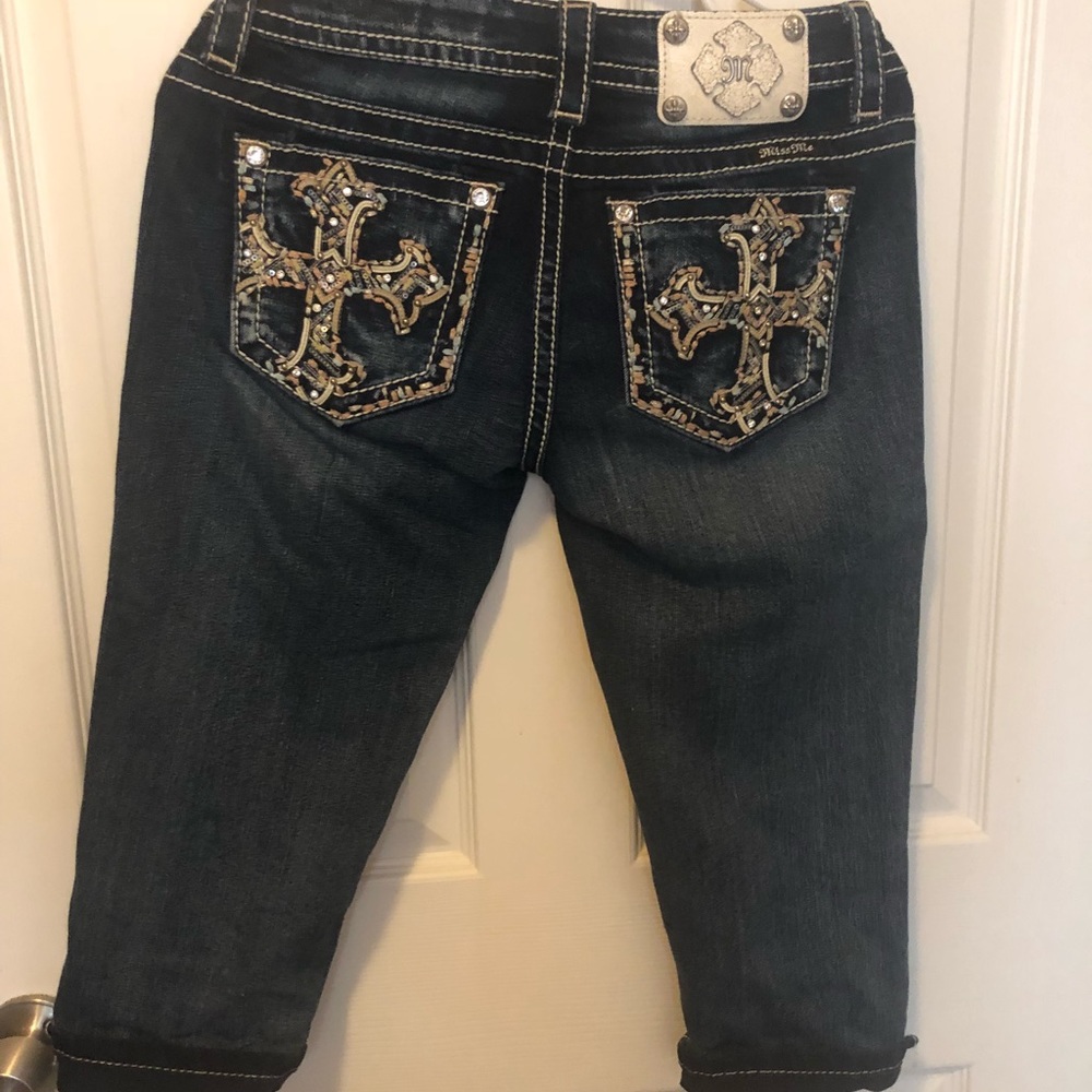 Miss Me Capris
